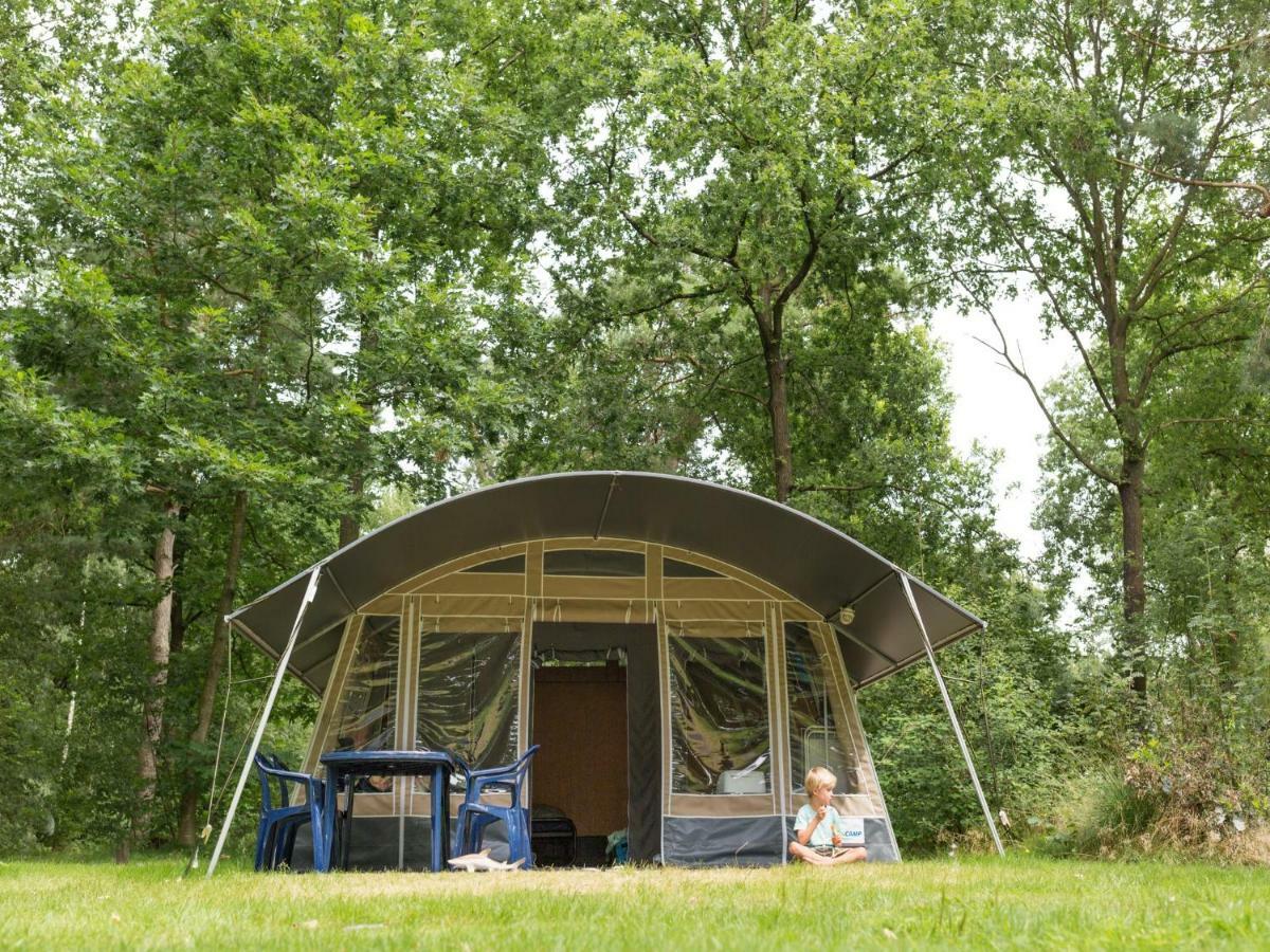 Europe Tents Camping Le Clou Meynard Bagian luar foto