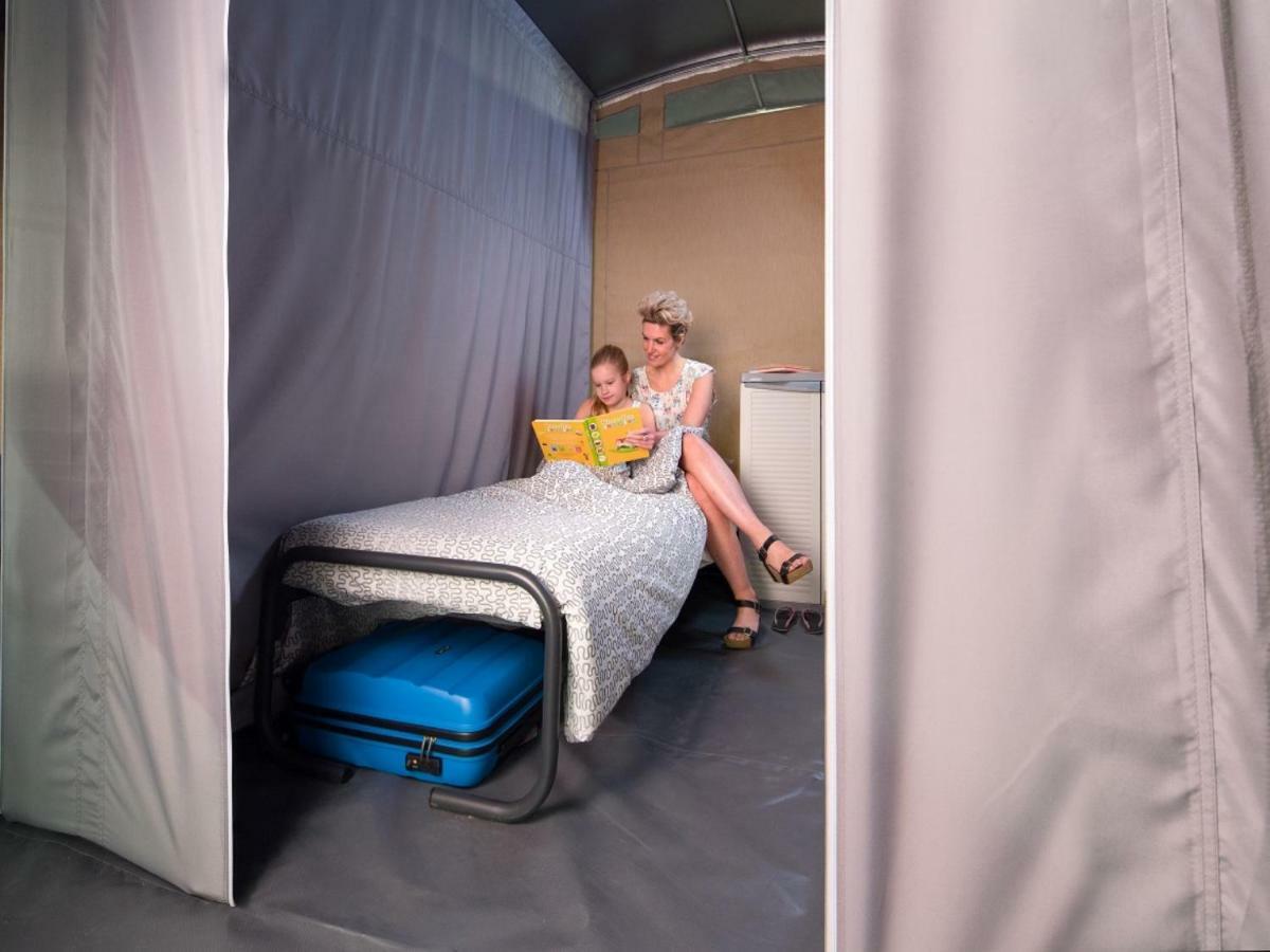 Europe Tents Camping Le Clou Meynard Bagian luar foto